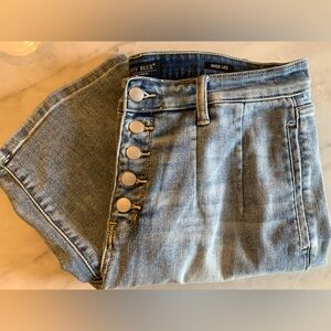 Judy Blue 15/32 High Waist Button Fly Wide Leg Cropped Vintage Light Wash